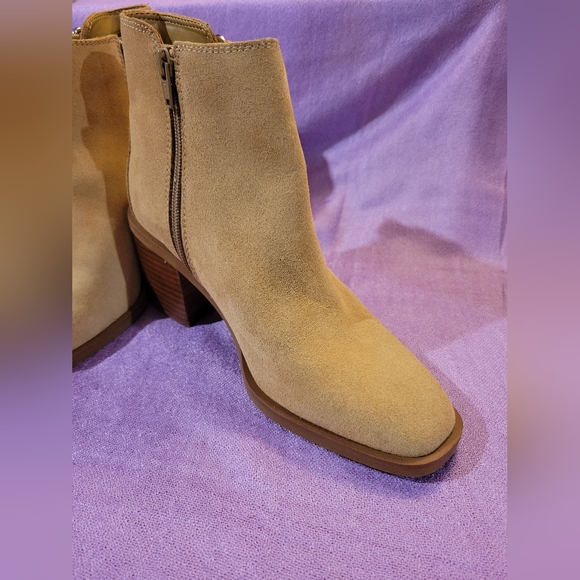 Aldo Leather Tan Ankle Boots - Picture 2 of 6